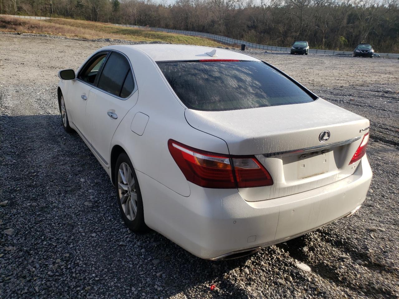 Photo 3 from auction – 2011 LEXUS LS 460 with VIN JTHCL5EF1B5011026