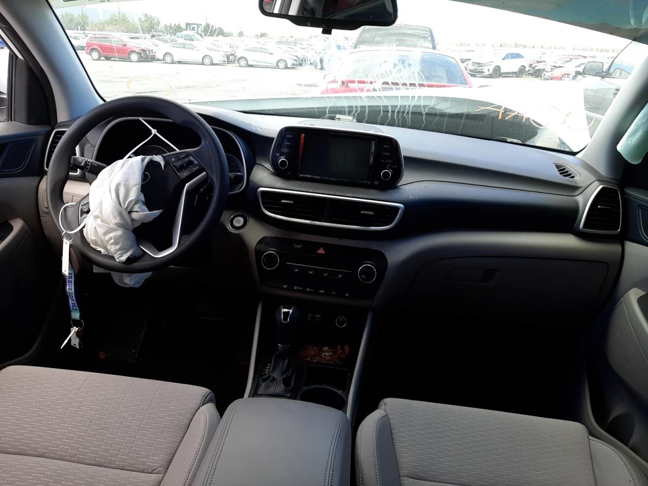 Photo 9 from auction – 2020 HYUNDAI TUCSON LIM with VIN KM8J33A44LU134694