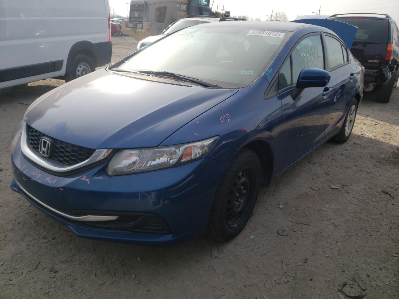 Photo 2 from auction – 2015 HONDA CIVIC LX with VIN 19XFB2F57FE060781