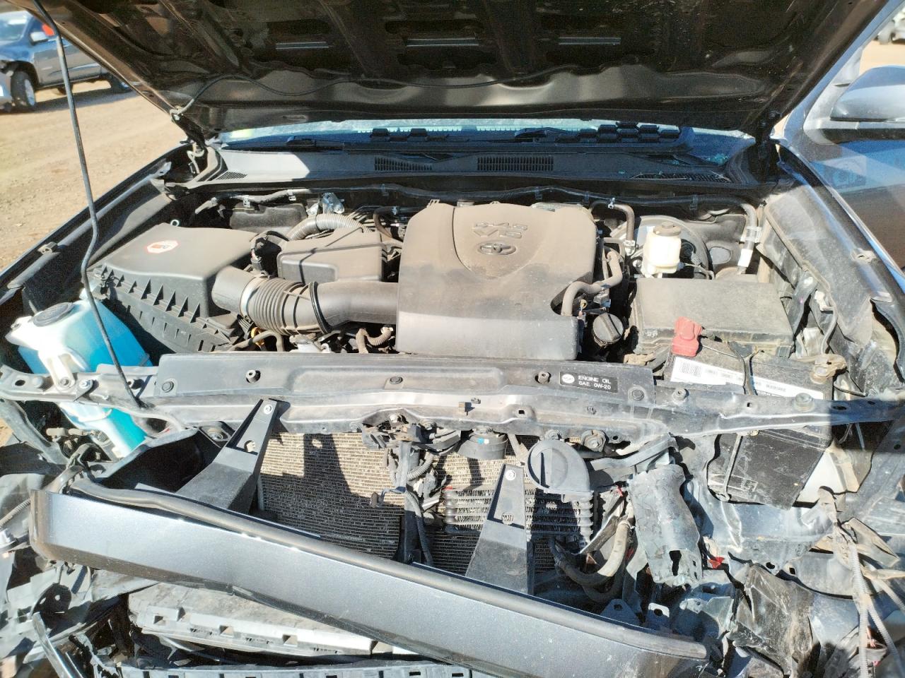 Photo 7 from auction – 2017 TOYOTA TACOMA DOU with VIN 3TMCZ5AN4HM082155