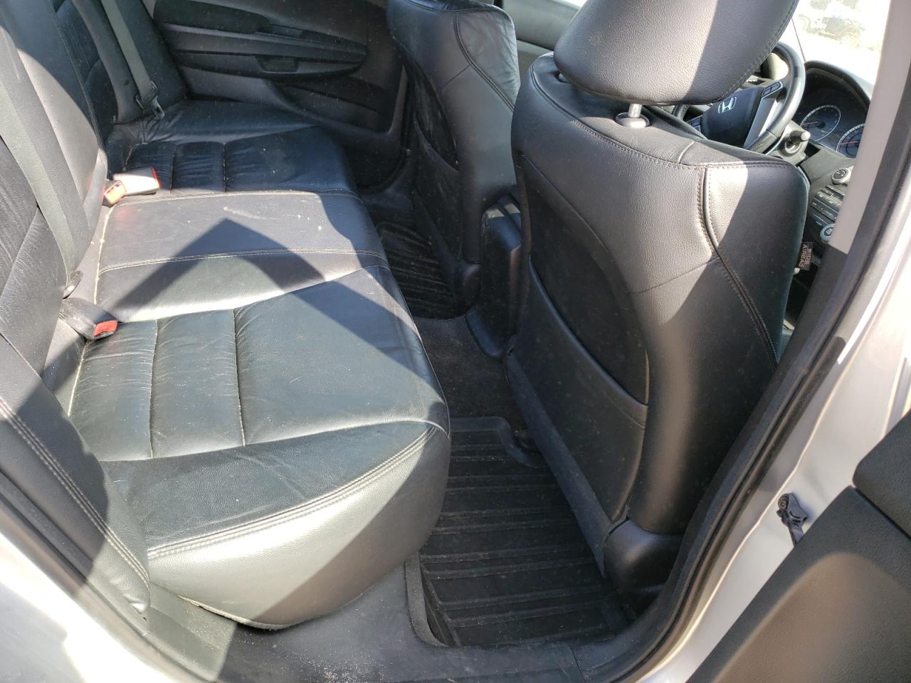 Photo 6 from auction – 2011 HONDA ACCORD SE with VIN 1HGCP2F67BA136138