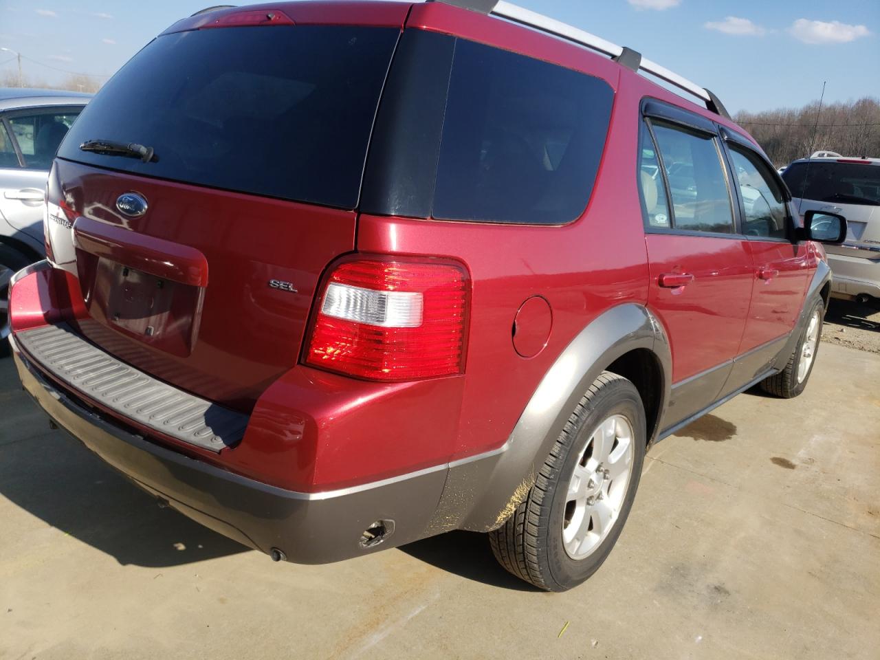 Photo 4 from auction – 2007 FORD FREESTYLE with VIN 1FMDK02197GA10458