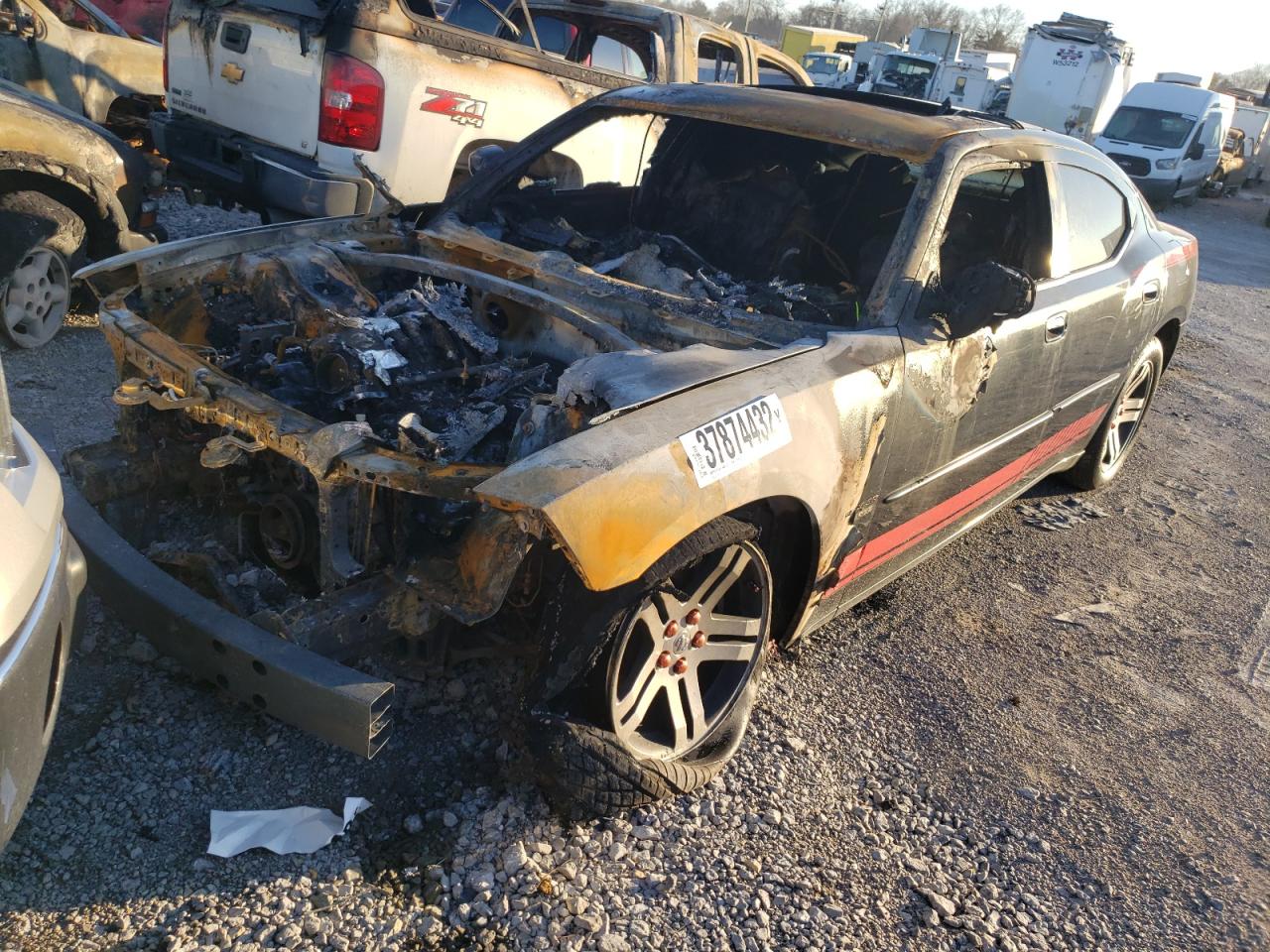 Photo 2 from auction – 2006 DODGE CHARGER R/ with VIN 2B3KA53H36H481923