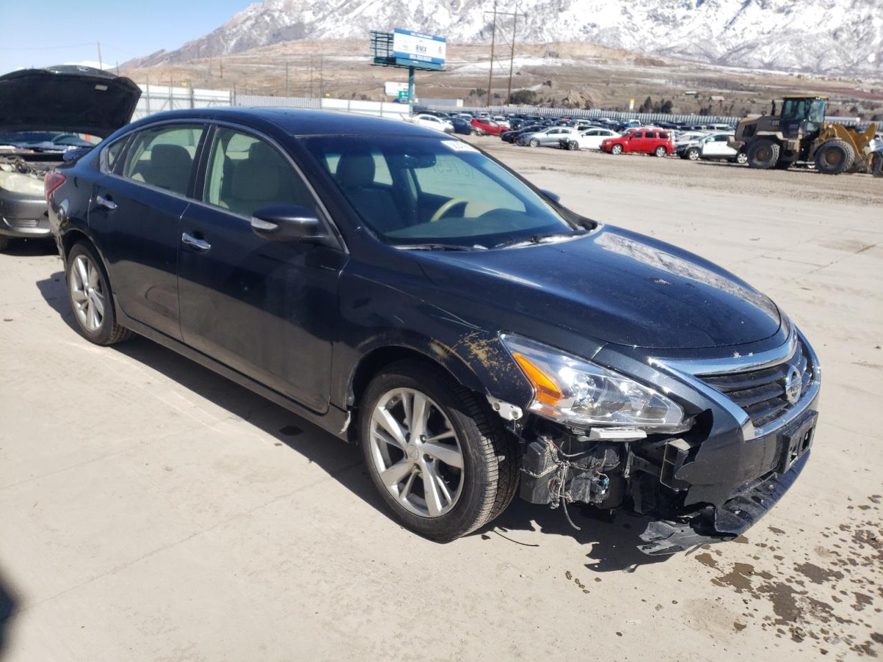 NISSAN ALTIMA 2.5 2013 with VIN 1N4AL3AP3DN425882 - Photo from auction