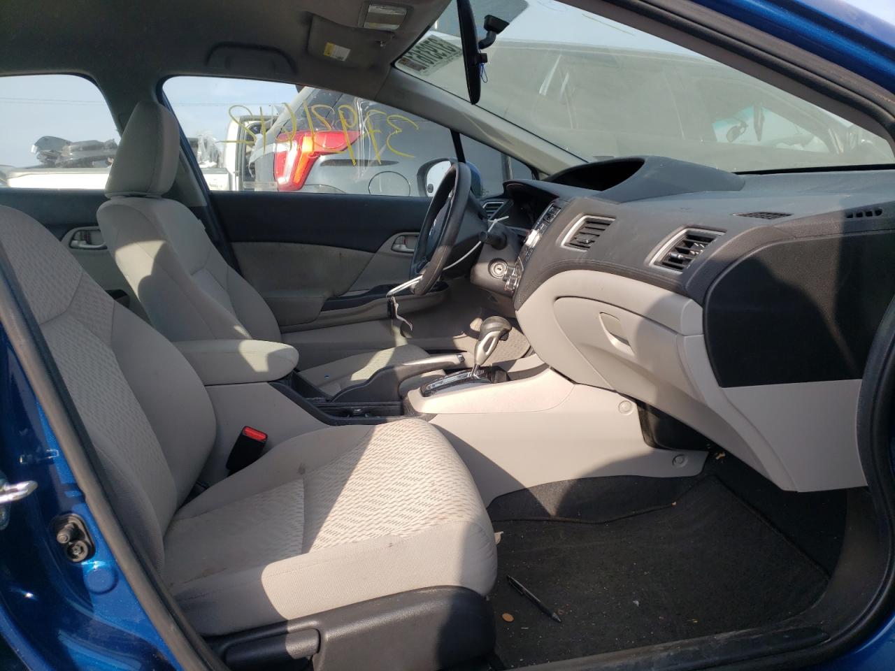 Photo 5 from auction – 2015 HONDA CIVIC LX with VIN 19XFB2F57FE060781