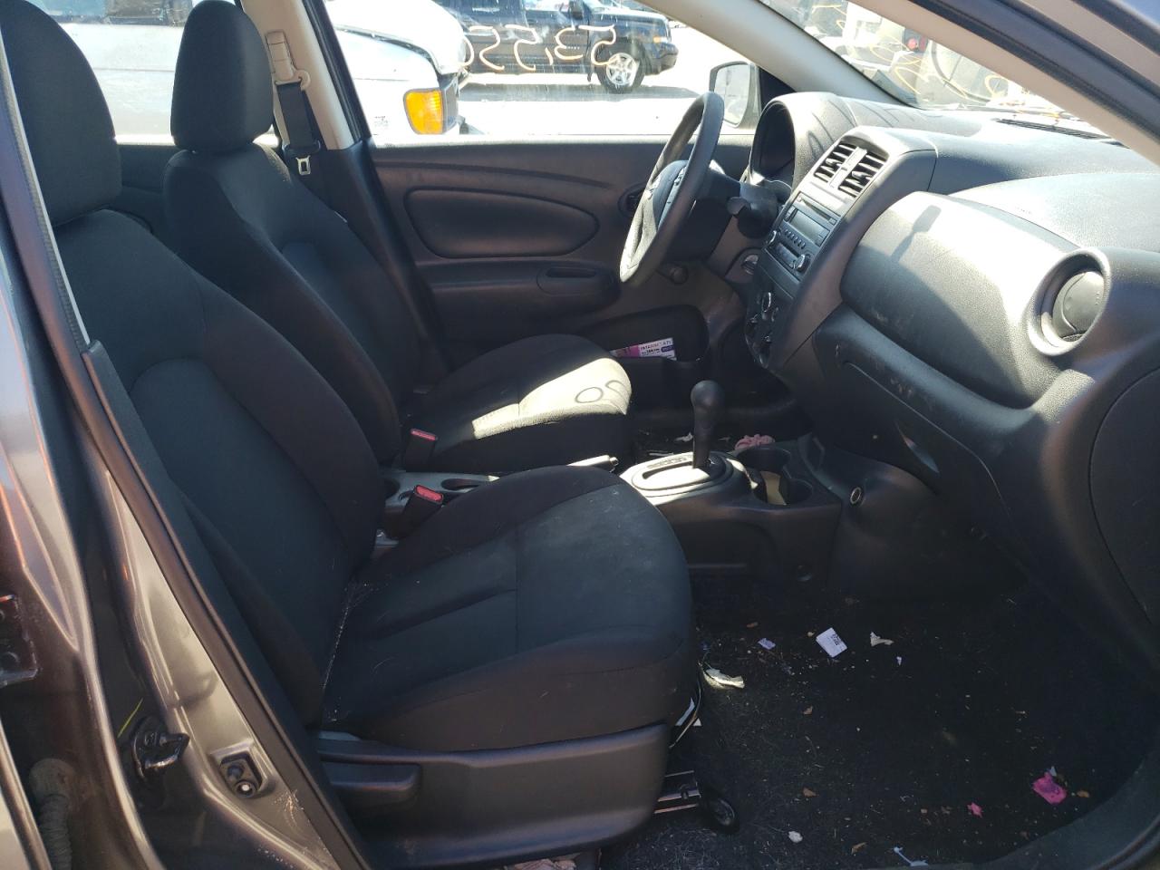 Photo 5 from auction – 2018 NISSAN VERSA S with VIN 3N1CN7AP3JL868763
