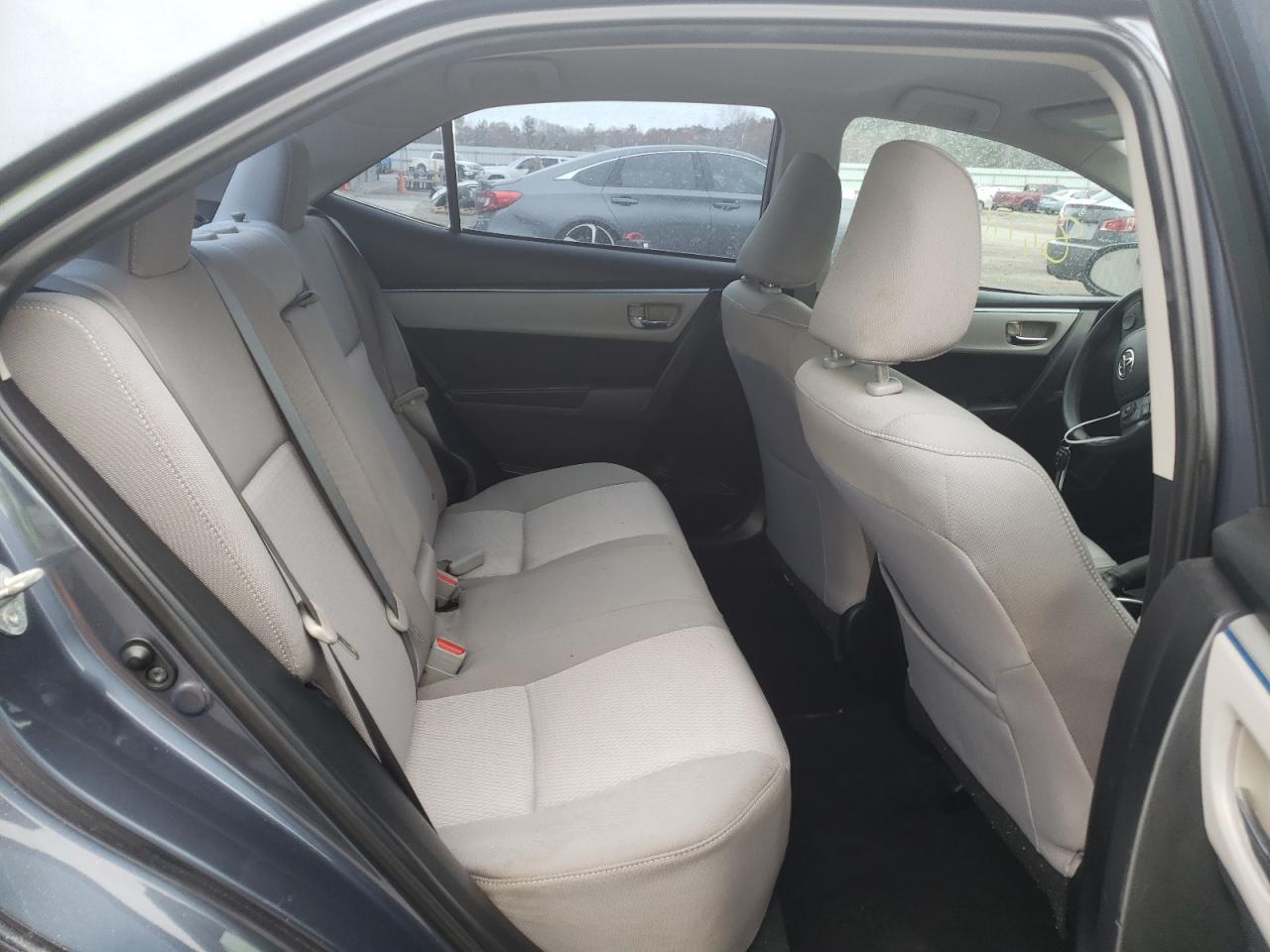 Photo 6 from auction – 2015 TOYOTA COROLLA L with VIN 5YFBURHE5FP265271