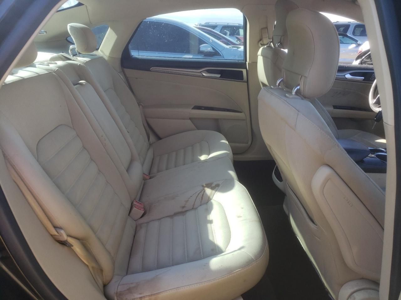 Photo 6 from auction – 2013 FORD FUSION SE with VIN 3FA6P0H74DR364103
