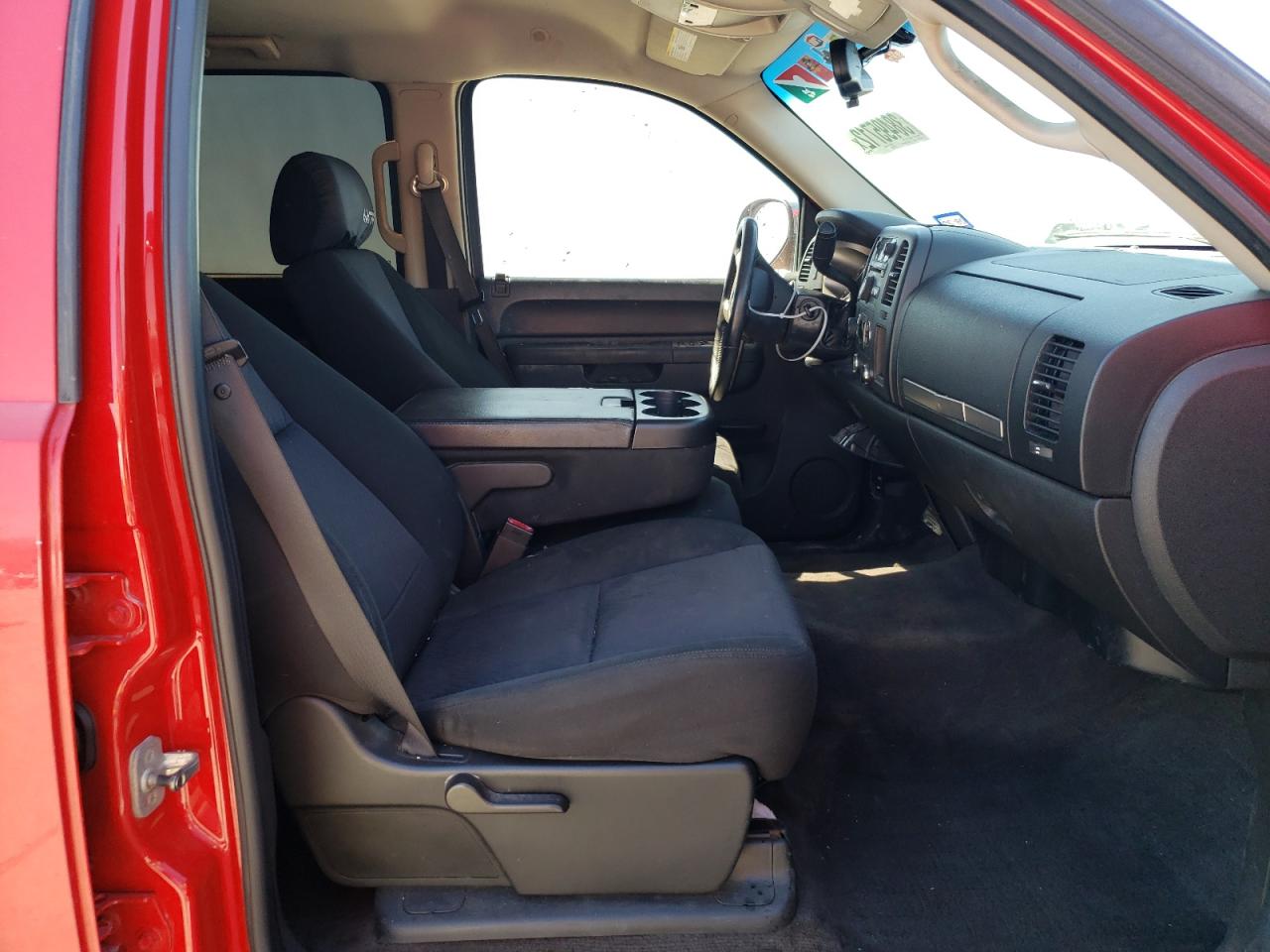 Photo 5 from auction – 2010 CHEVROLET SILVERADO with VIN 3GCRKSE30AG182070