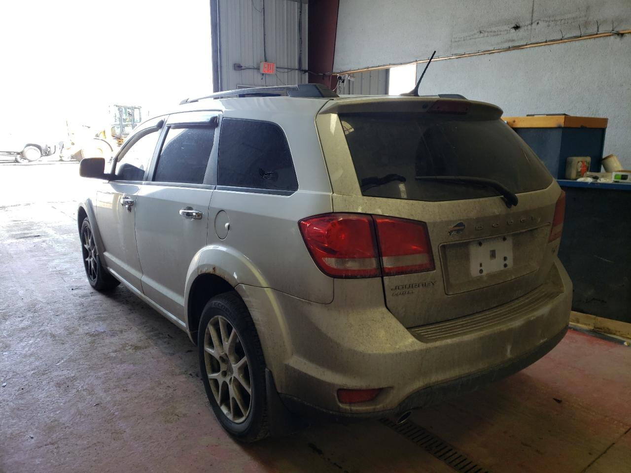 Photo 3 from auction – 2011 DODGE JOURNEY R/ with VIN 3D4PH6FG5BT548583