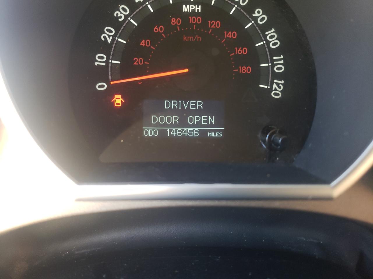 Photo 8 from auction – 2010 TOYOTA SEQUOIA PL with VIN 5TDDW5G1XAS031010
