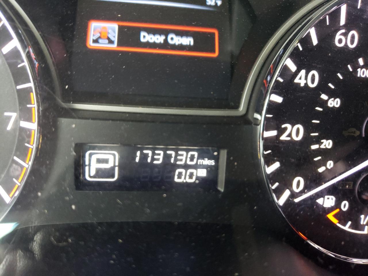 Zdjęcie 8 z aukcji – 2014 NISSAN PATHFINDER z VIN 5N1AR2MN7EC667032