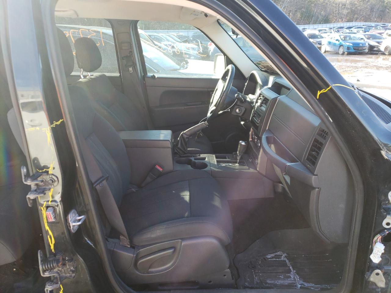 Photo 5 from auction – 2012 JEEP LIBERTY SP with VIN 1C4PJMAK0CW124709
