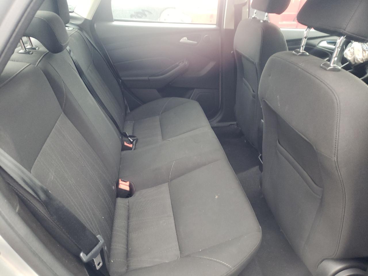 Photo 6 from auction – 2017 FORD FOCUS SEL with VIN 1FADP3H2XHL234442