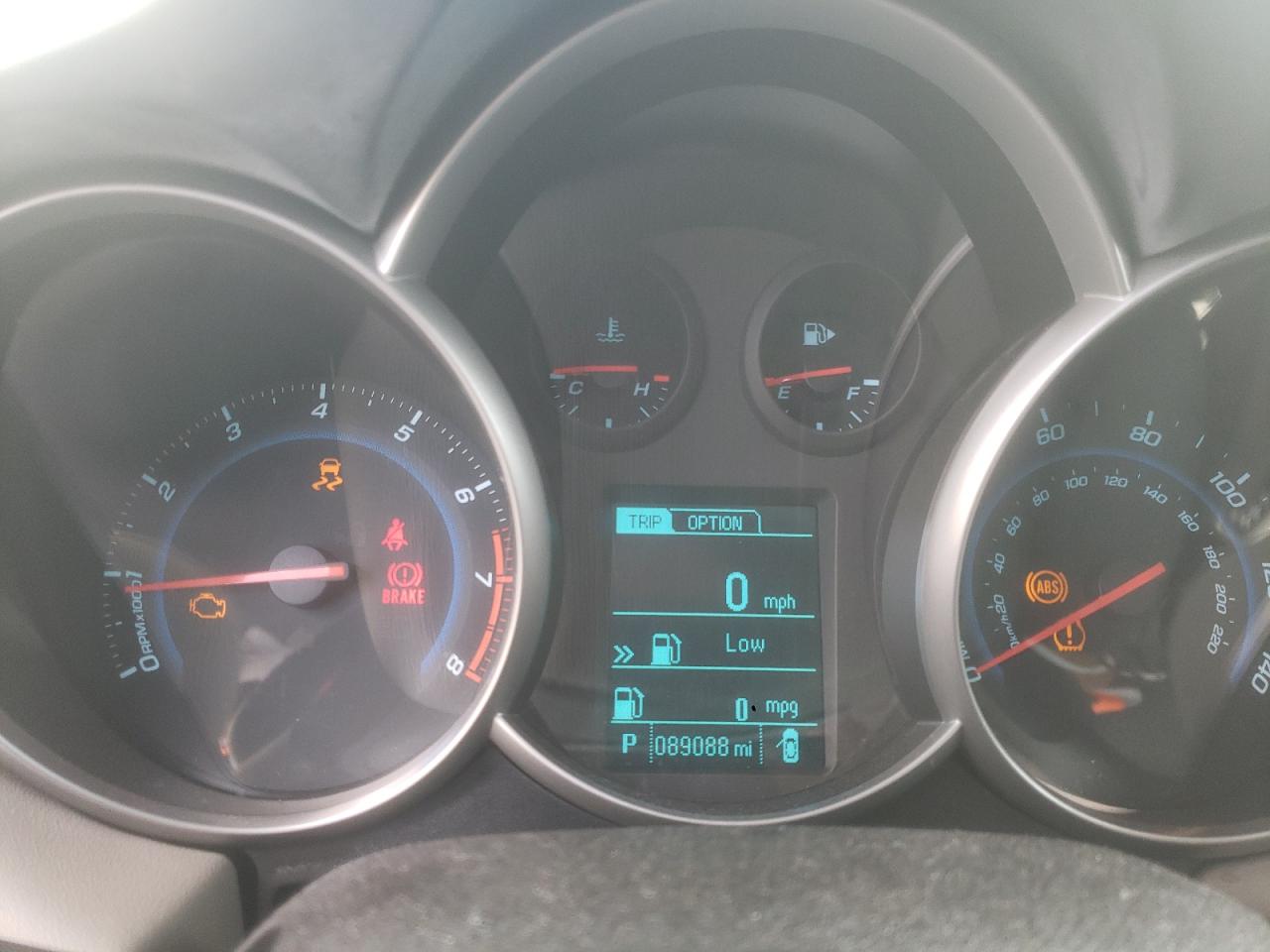 Photo 8 from auction – 2015 CHEVROLET CRUZE LT with VIN 1G1PC5SB3F7115363