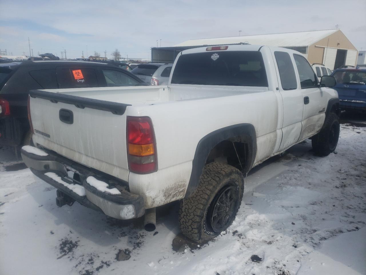 Photo 4 from auction – 2002 CHEVROLET silverado with VIN 1GCHK29122E240550