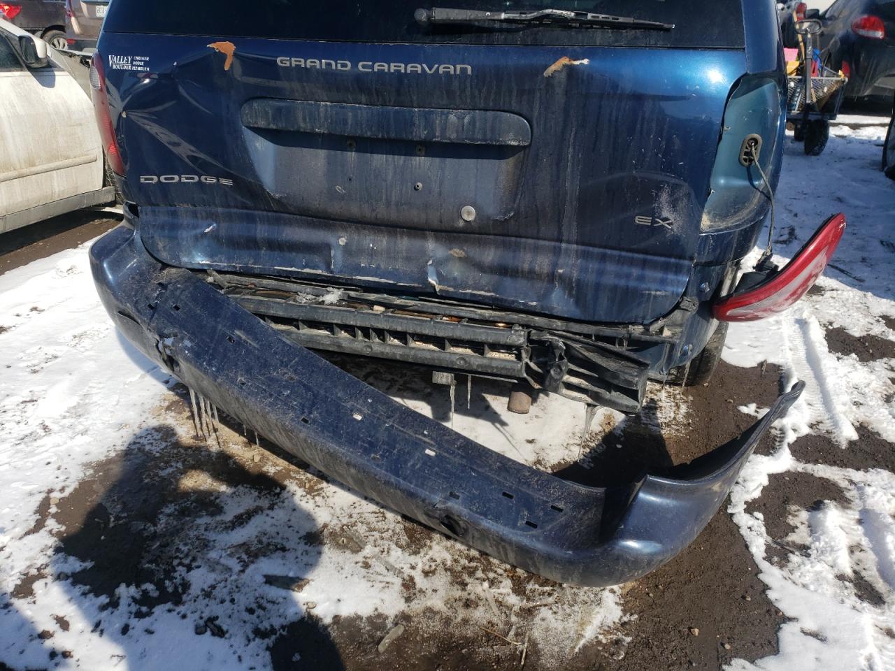 Photo 9 from auction – 2002 DODGE GRAND CARA with VIN 2B8GP74L22R522012