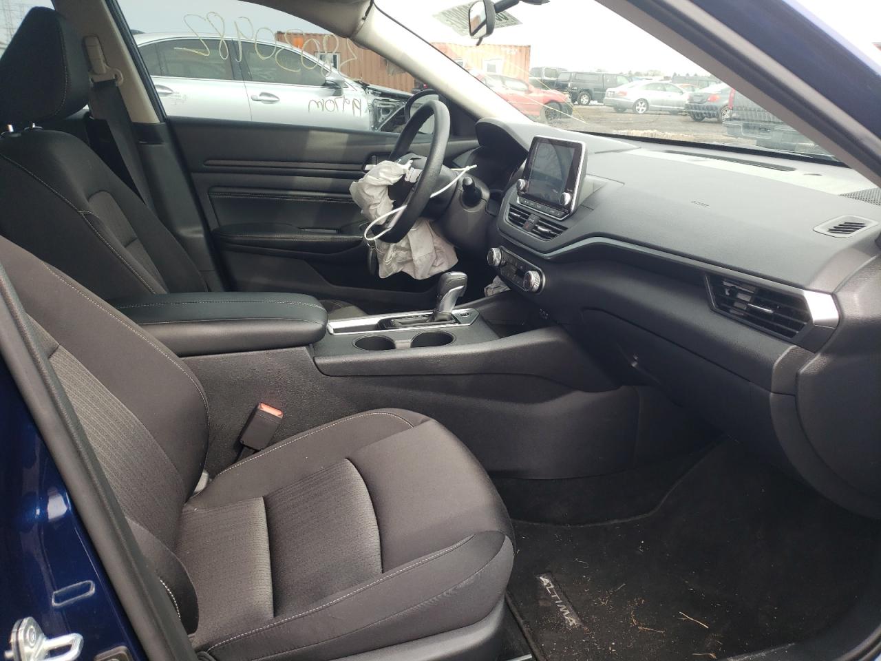 Photo 5 from auction – 2019 NISSAN ALTIMA S with VIN 1N4BL4BV0KC252340