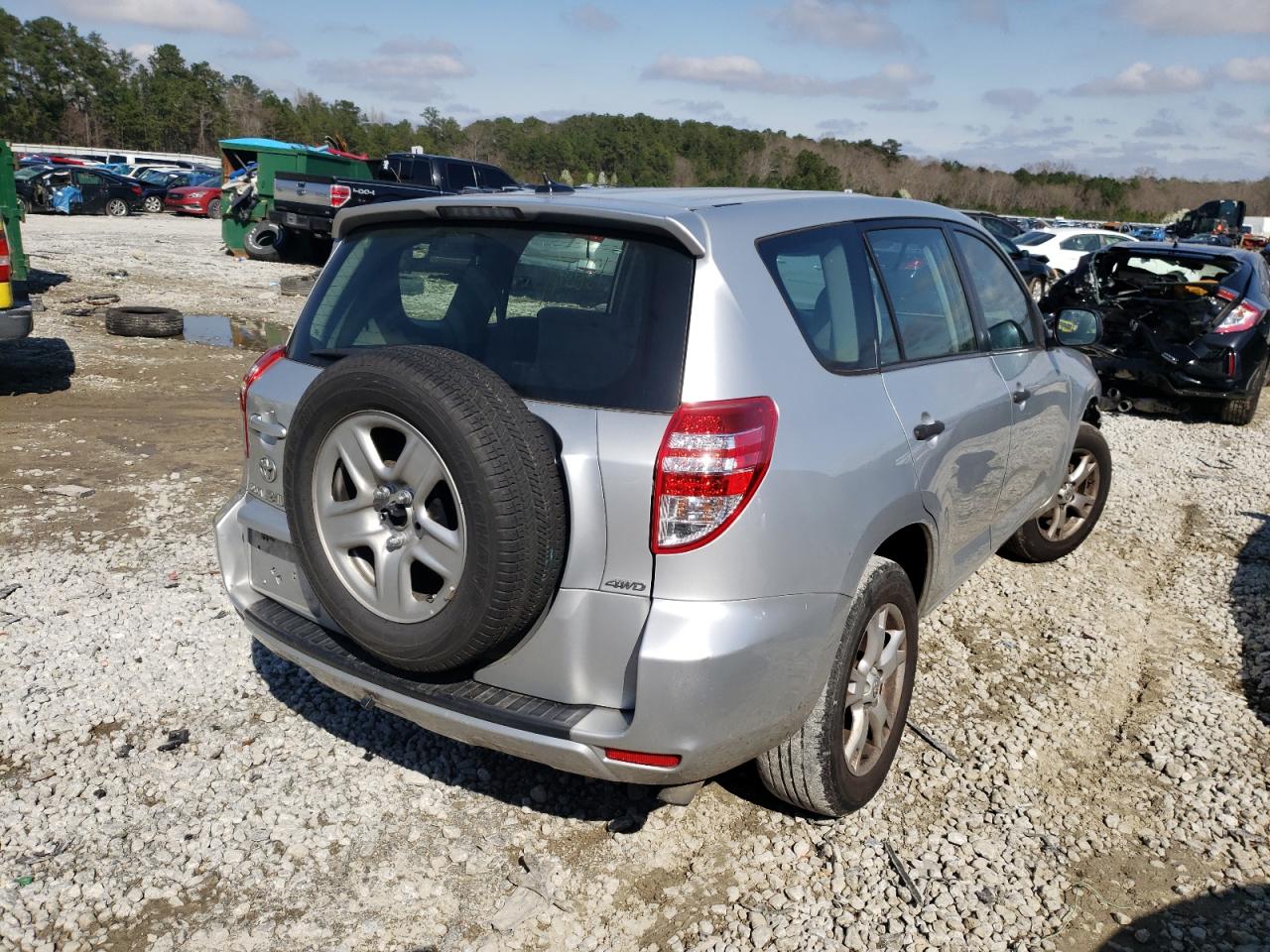 Photo 4 from auction – 2009 TOYOTA RAV4 with VIN JTMBF33V59D006950
