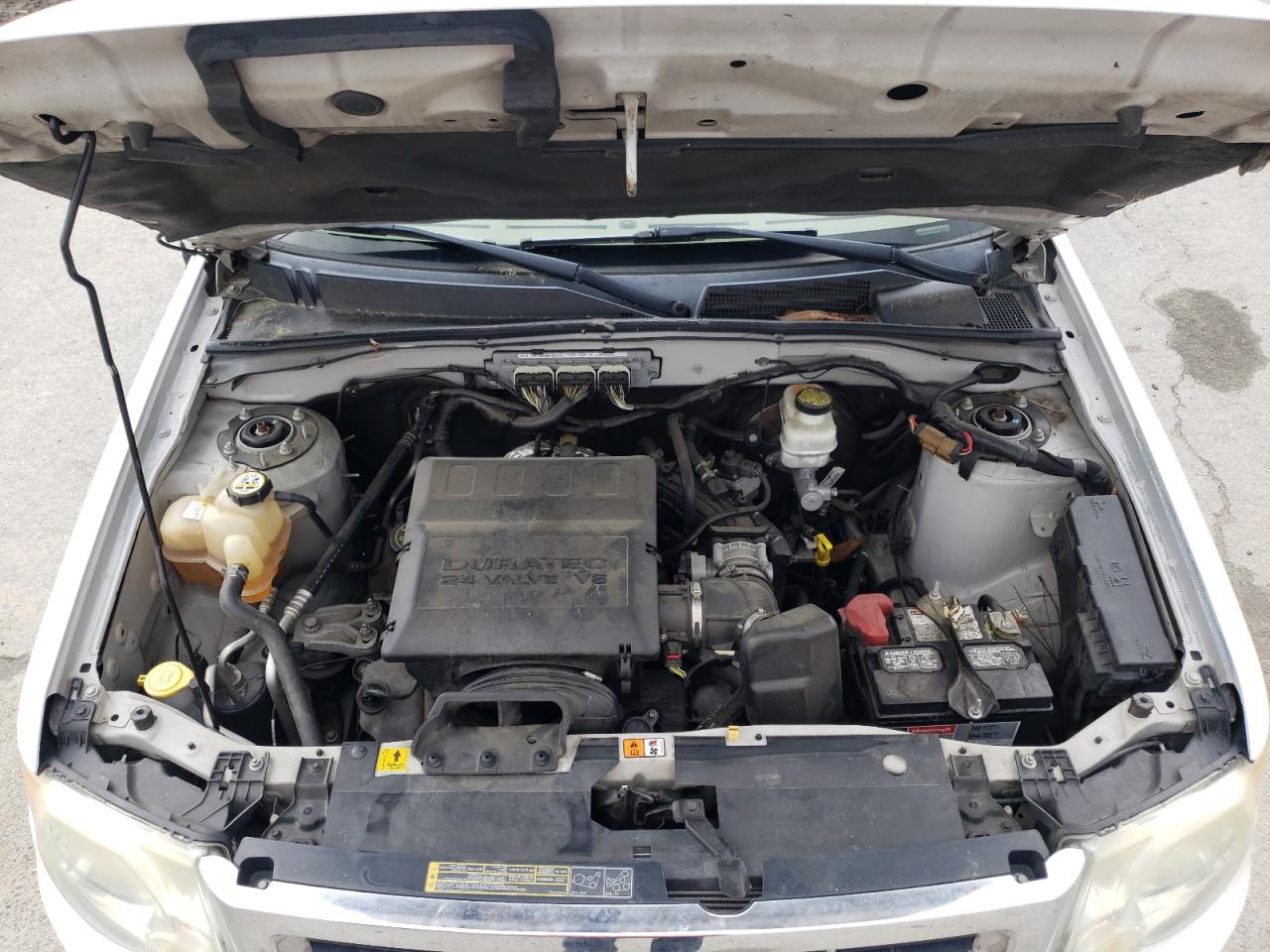 Photo 7 from auction – 2010 FORD ESCAPE XLT with VIN 1FMCU0DG1AKD34158