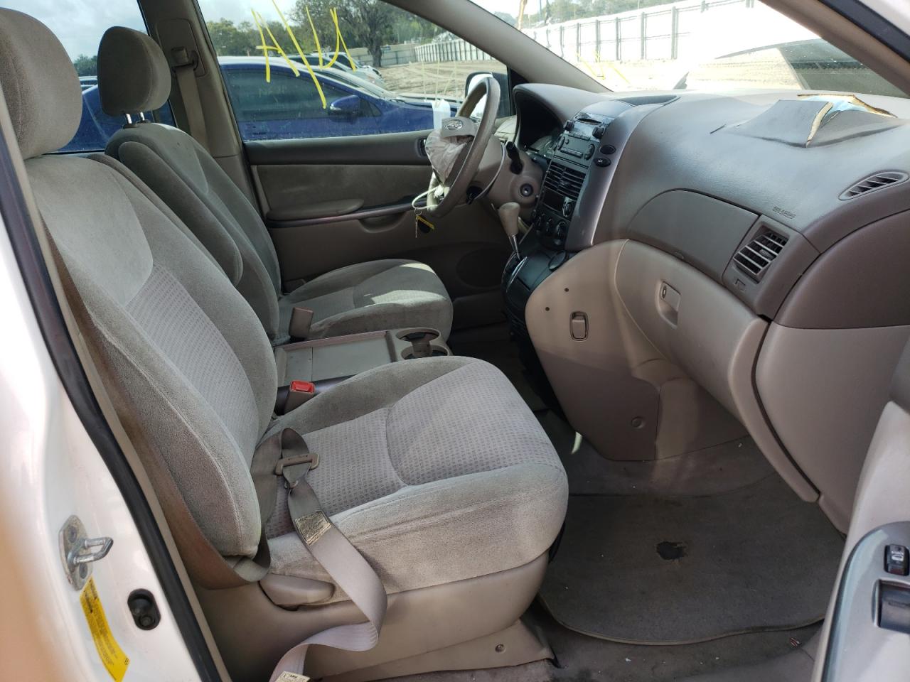 Photo 5 from auction – 2006 TOYOTA SIENNA CE with VIN 5TDZA23C06S498308