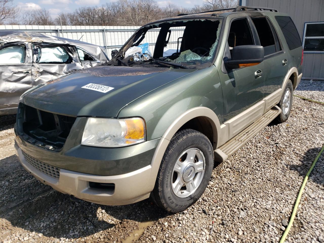 Photo 2 from auction – 2005 FORD EXPEDITION with VIN 1FMPU18525LA11365
