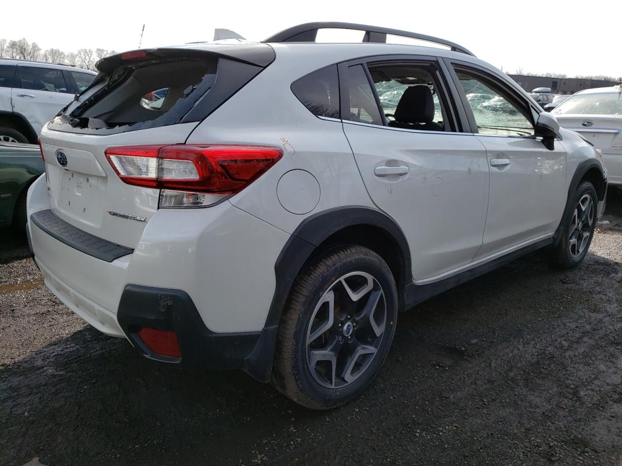 Photo 4 from auction – 2018 SUBARU CROSSTREK with VIN JF2GTAJC5JH267692