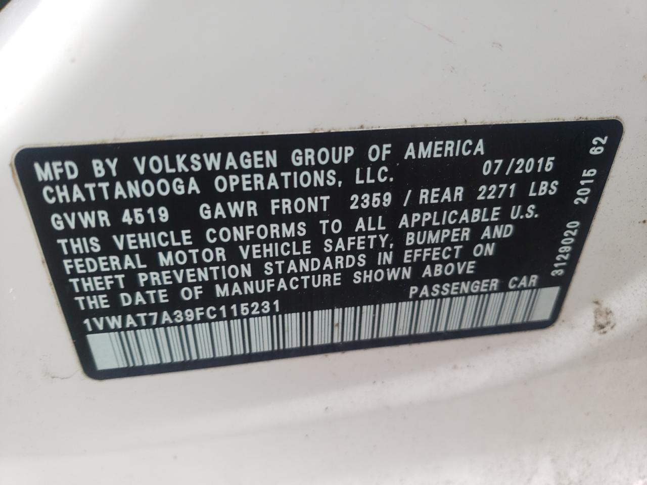 Photo 10 from auction – 2015 VOLKSWAGEN PASSAT S with VIN 1VWAT7A39FC115231