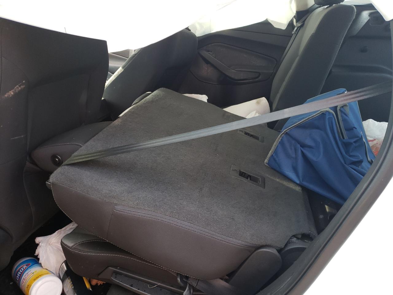 Photo 6 from auction – 2018 FORD ESCAPE S with VIN 1FMCU0F70JUA89192