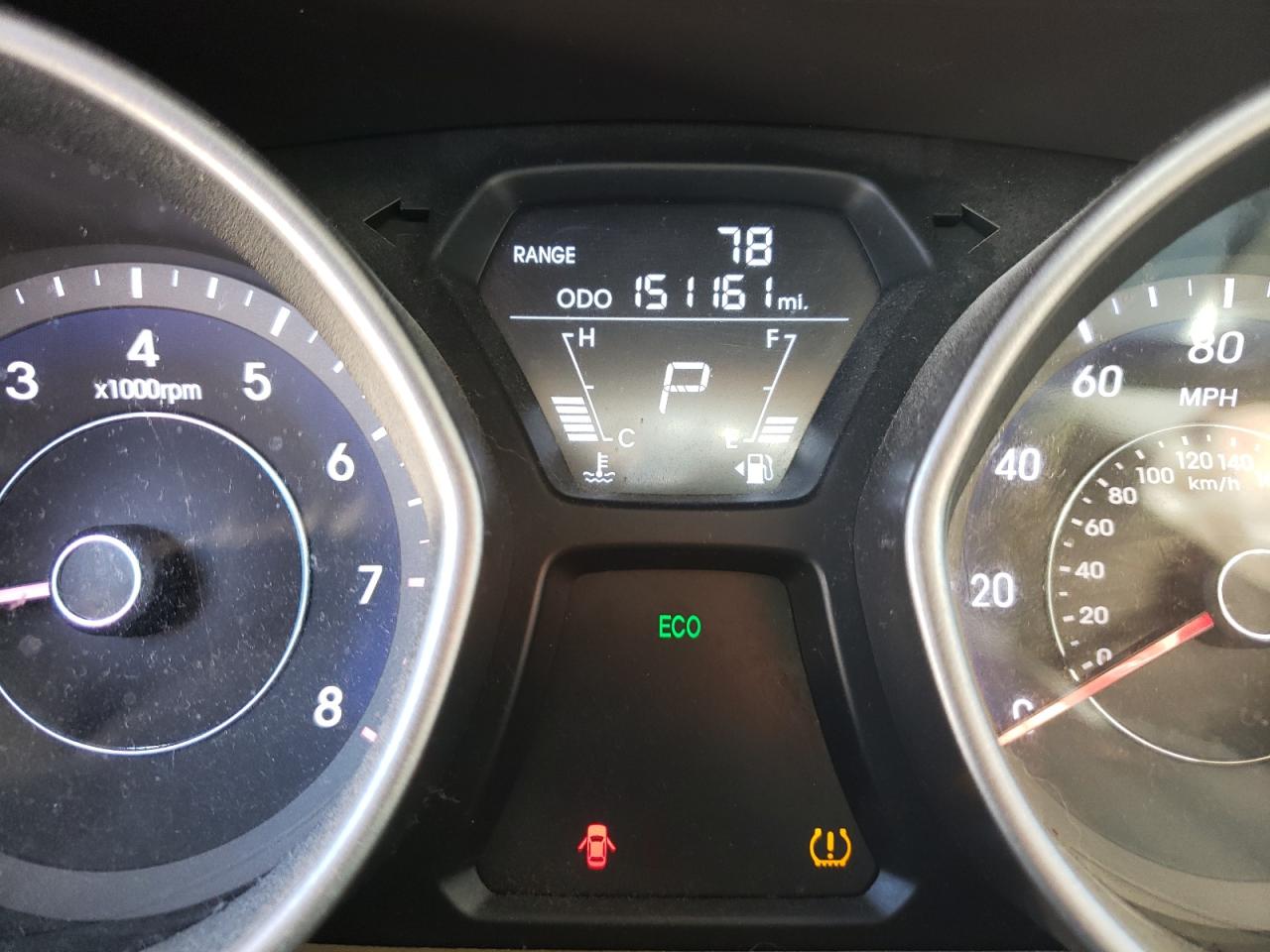 Photo 8 from auction – 2013 HYUNDAI ELANTRA with VIN 5NPDH4AE3DH265645