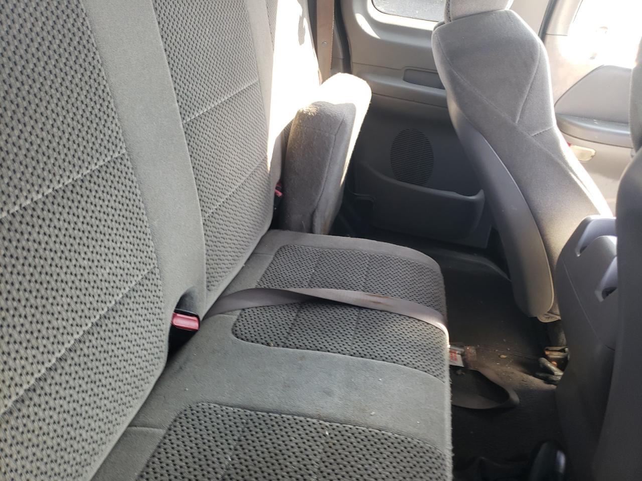 Photo 6 from auction – 2002 FORD F150 with VIN 2FTRX17292CA51279