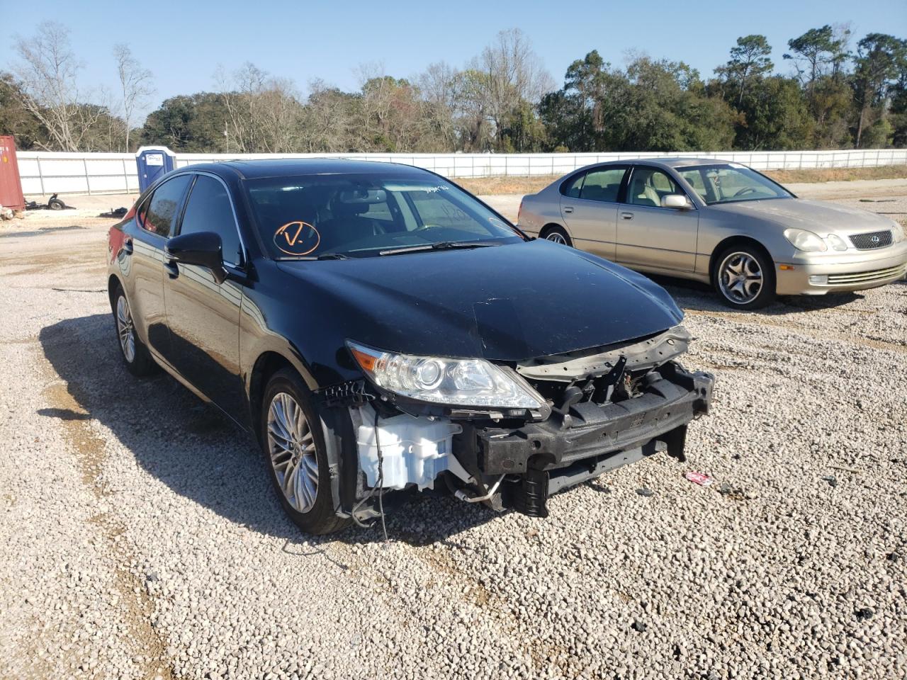 LEXUS ES 350 2014 with VIN JTHBK1GG3E2124642 - Photo from auction