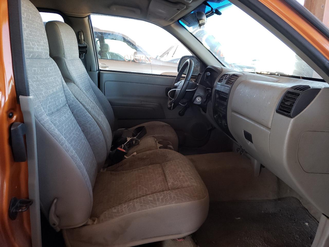 Photo 5 from auction – 2004 GMC CANYON with VIN 1GTCS196X48169809