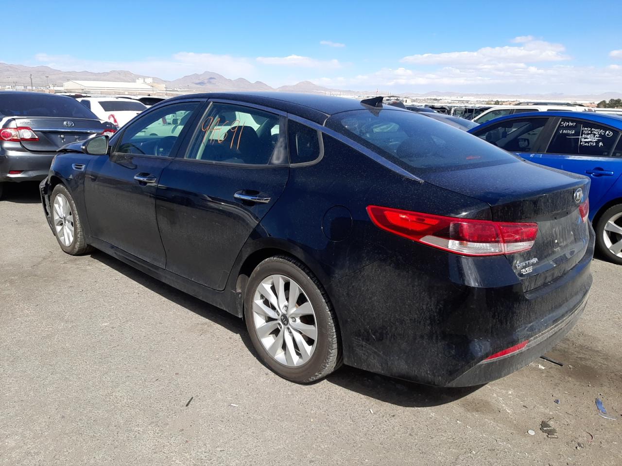 Photo 3 from auction – 2017 KIA OPTIMA LX with VIN 5XXGT4L31HG122007