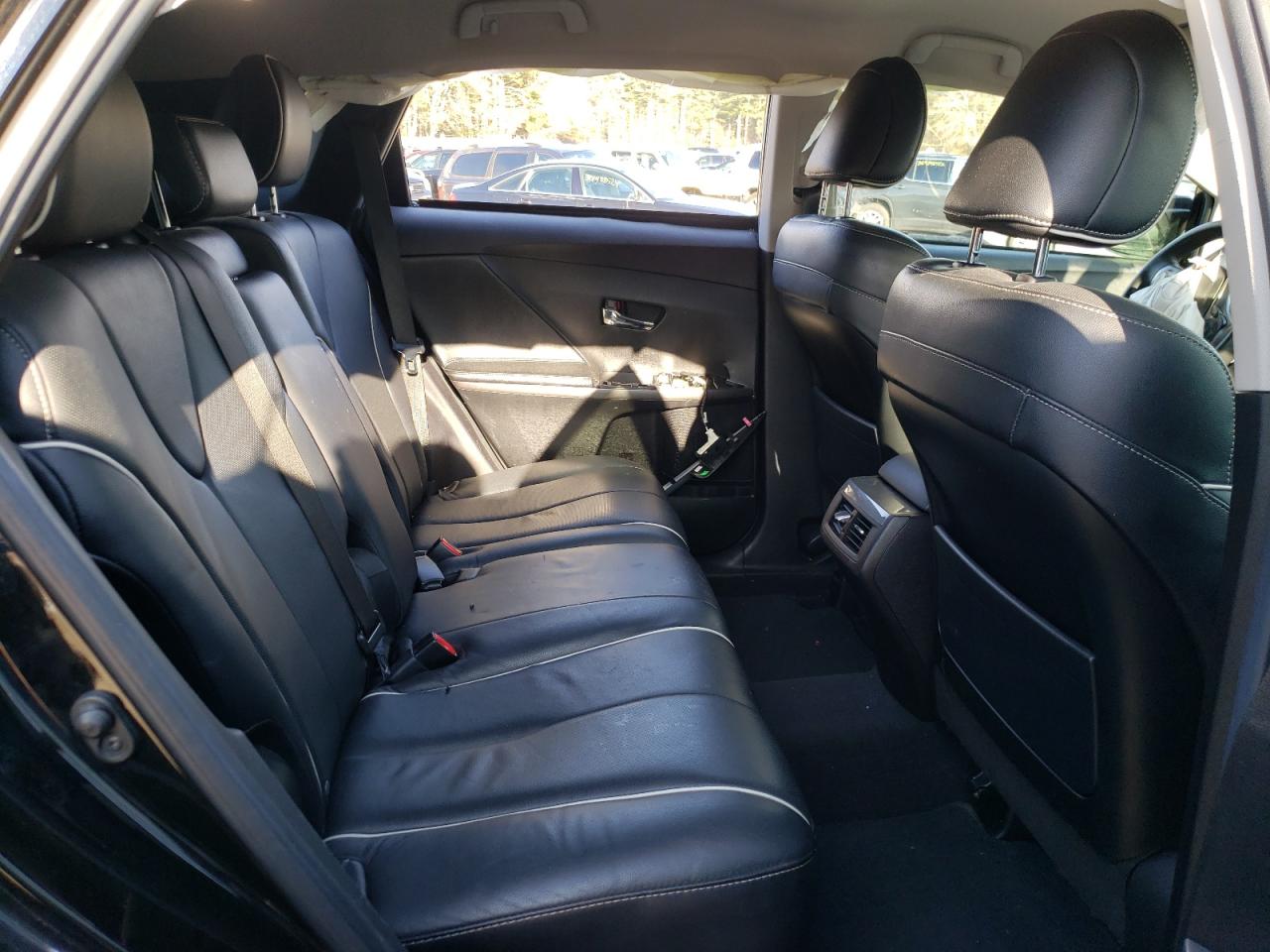 Photo 6 from auction – 2015 TOYOTA VENZA LE with VIN 4T3BA3BB6FU070743