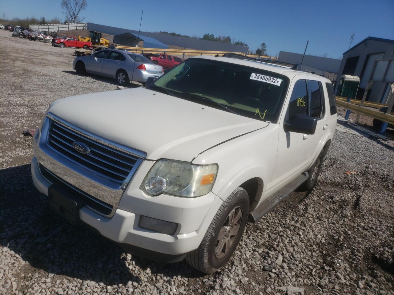 Photo 2 from auction – 2008 FORD EXPLORER X with VIN 1FMEU63E38UB32898