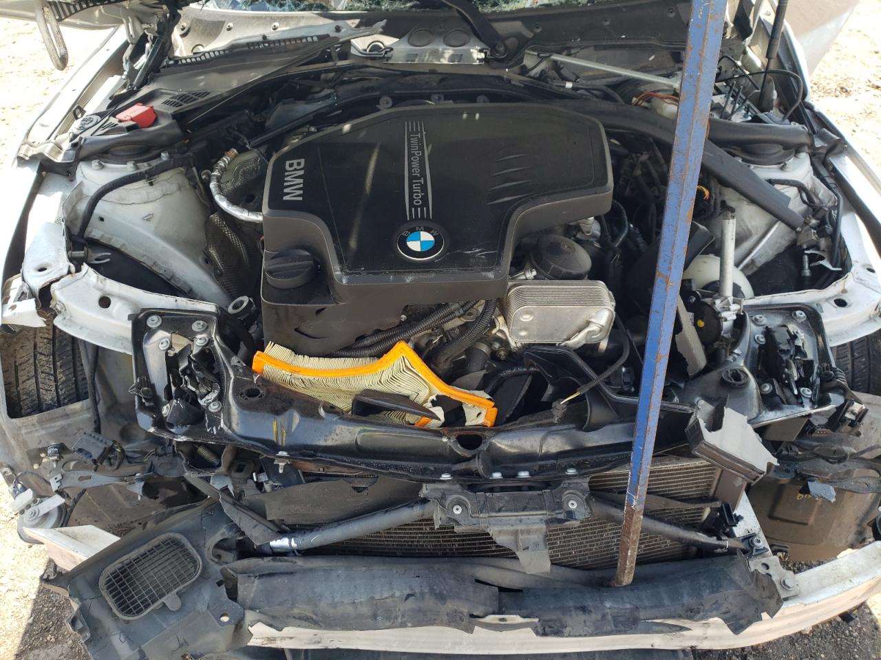 Photo 7 from auction – 2016 BMW 320 I with VIN WBA8E1G51GNT38402