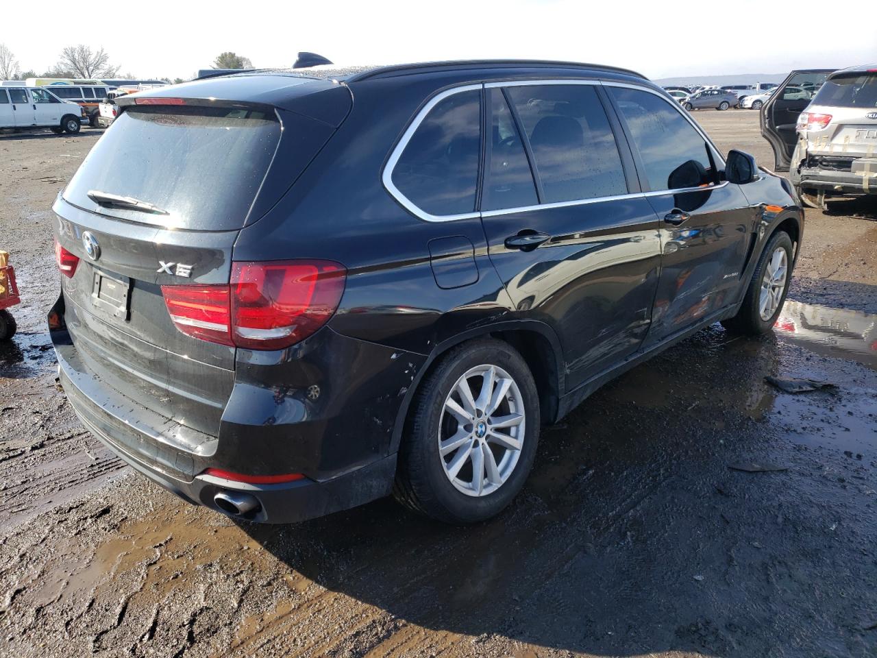 Photo 4 from auction – 2014 BMW X5 XDRIVE3 with VIN 5UXKR0C55E0K51446