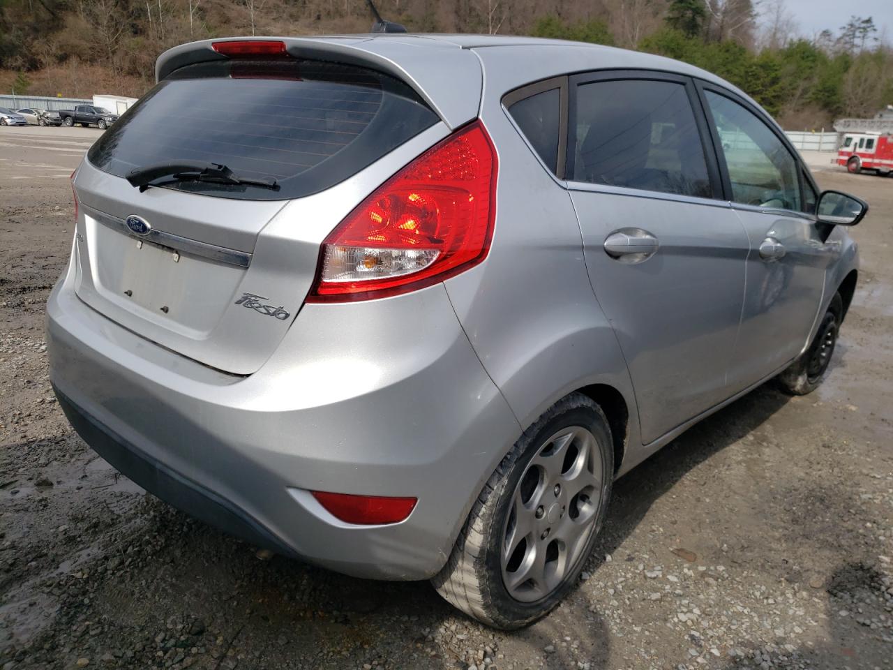 Photo 4 from auction – 2011 FORD FIESTA SES with VIN 3FADP4FJ2BM177269