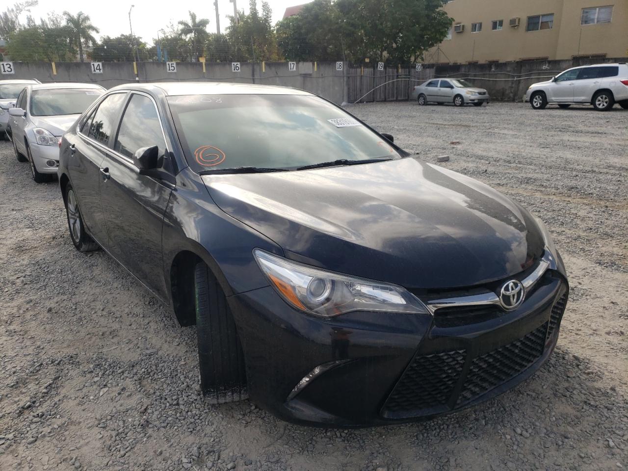 Photo 1 from auction – 2016 TOYOTA CAMRY LE with VIN 4T1BF1FK7GU256608