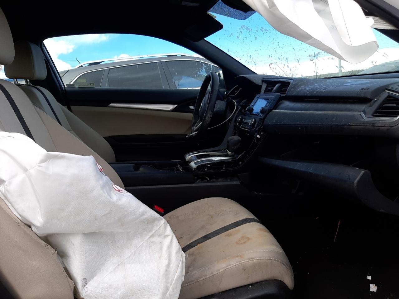 Photo 5 from auction – 2019 HONDA CIVIC LX with VIN 2HGFC4B68KH307765