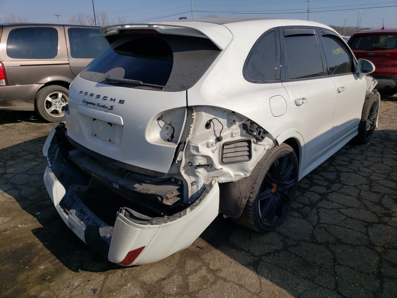 Photo 4 from auction – 2014 PORSCHE CAYENNE TU with VIN WP1AC2A22ELA87508