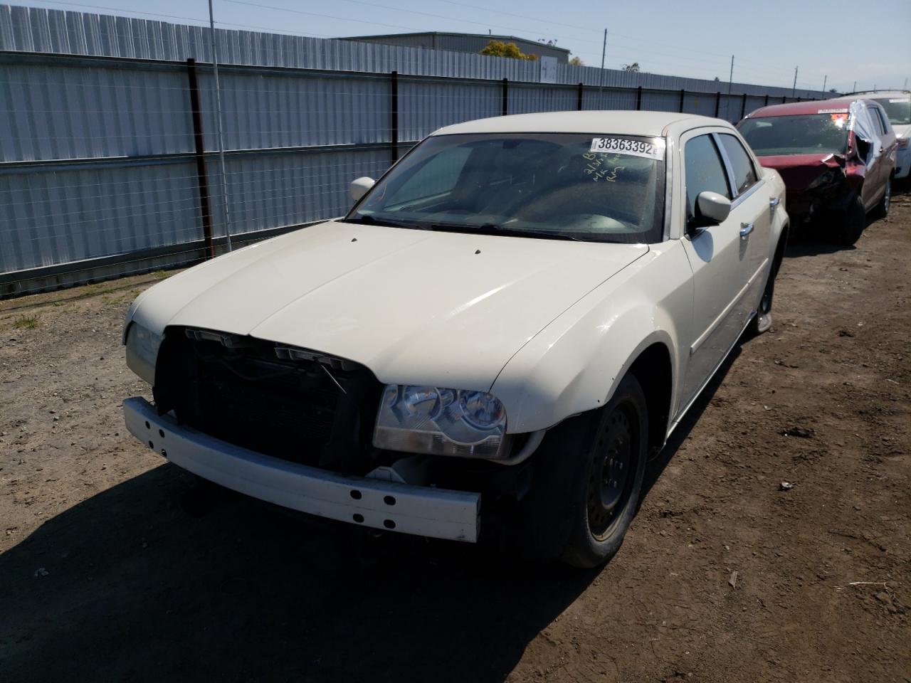 Photo 9 from auction – 2005 CHRYSLER 300 TOURIN with VIN 2C3JA53G25H649779