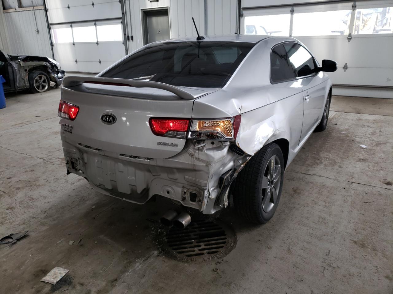 Zdjęcie 4 z aukcji – 2011 KIA FORTE EX z VIN KNAFU6A23B5358195