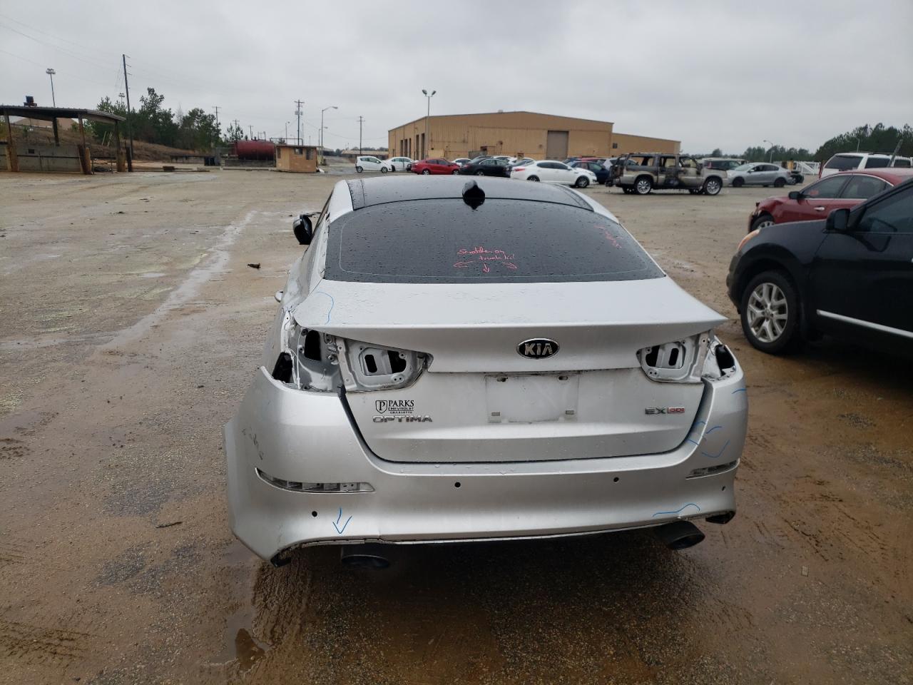 Photo 9 from auction – 2015 KIA OPTIMA EX with VIN 5XXGN4A71FG392657