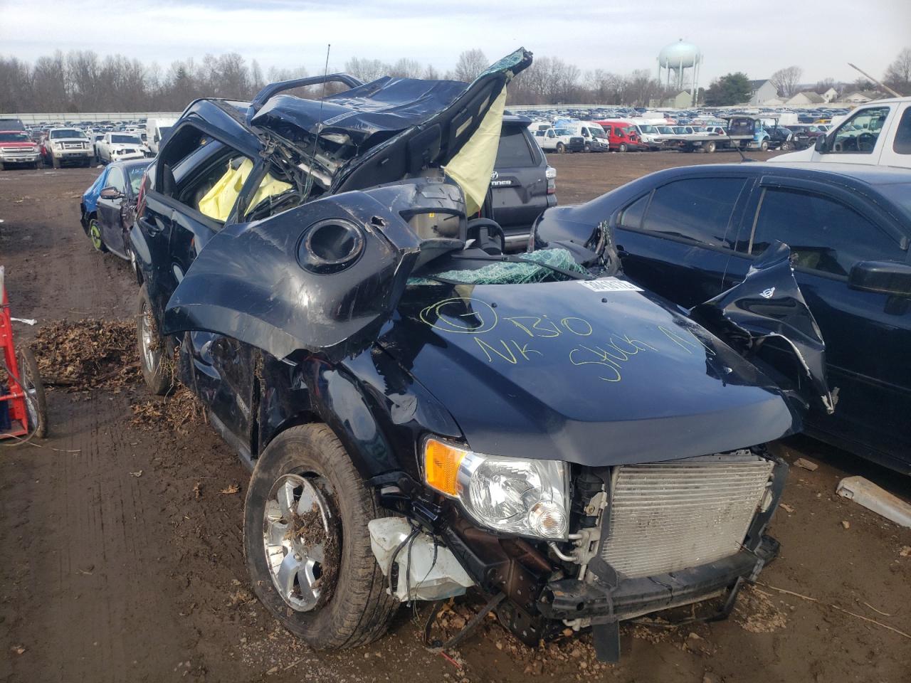 FORD ESCAPE LIM 2008 with VIN 1FMCU94128KD75196 - Photo from auction