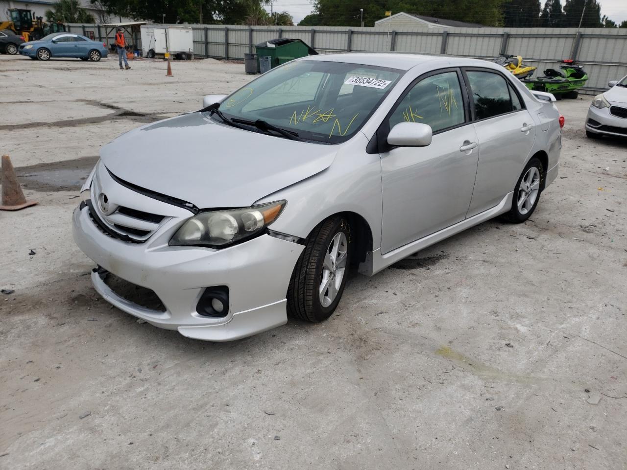 Photo 2 from auction – 2013 TOYOTA COROLLA BA with VIN 2T1BU4EE0DC965400