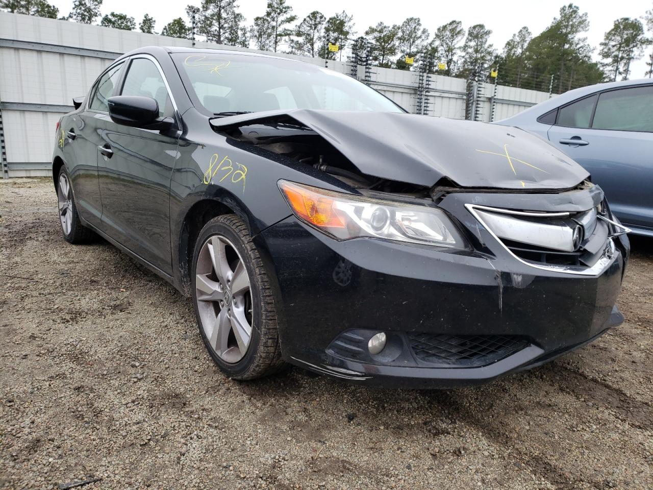 ACURA ILX 20 PRE 2013 with VIN 19VDE1F5XDE003232 - Photo from auction