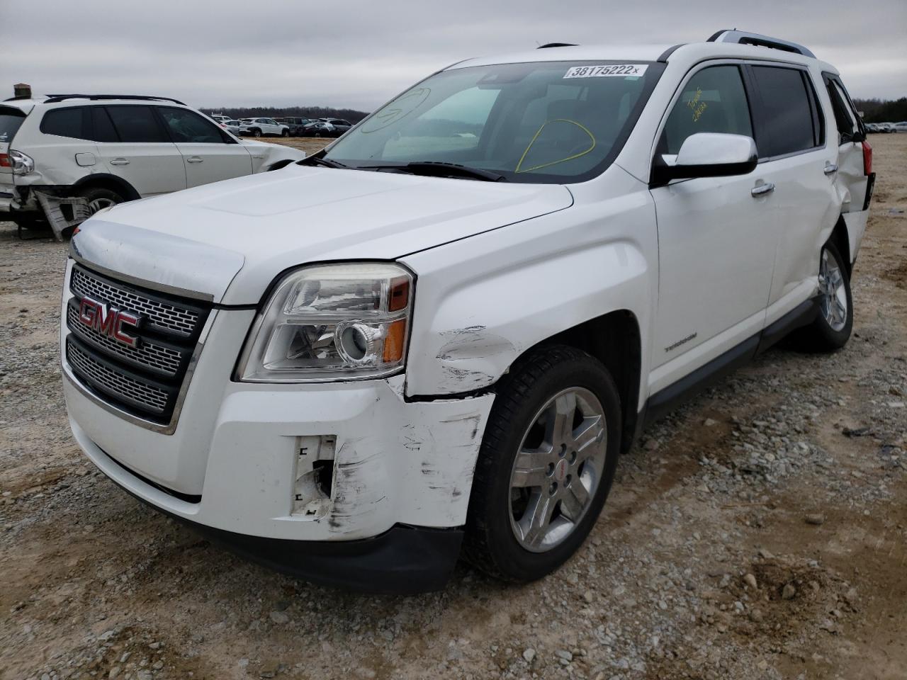 Photo 2 from auction – 2013 GMC TERRAIN SL with VIN 2GKFLWE34D6202817