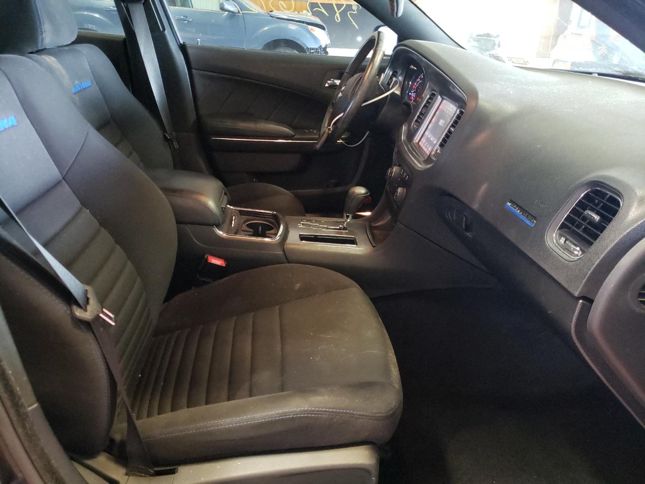 Photo 5 from auction – 2013 DODGE CHARGER R/ with VIN 2C3CDXCT0DH696090